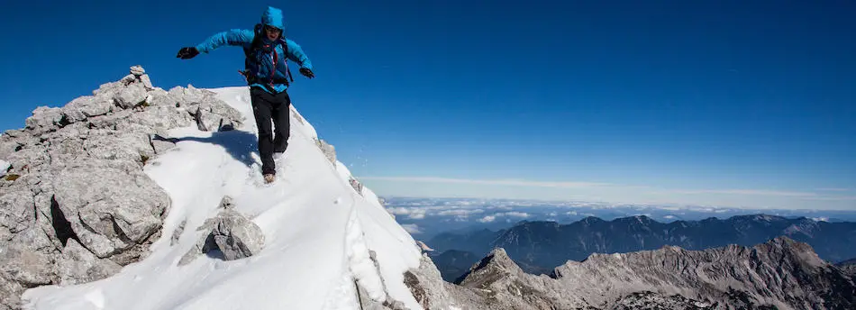 | Mountain Climbing Risks: 20 Hazards to Be Aware Of