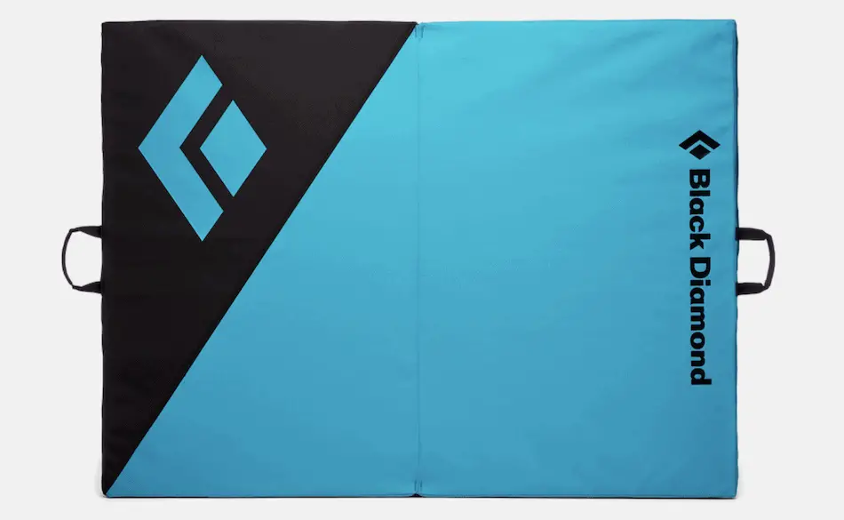 BD Circuit Crash Pad Review: The Perfect Beginner Mat? – Ascentionism